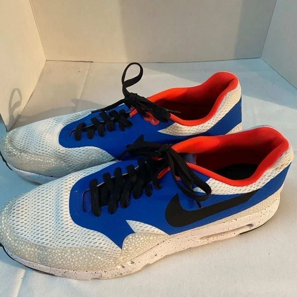 Nike Air Max Running Shoes size 15